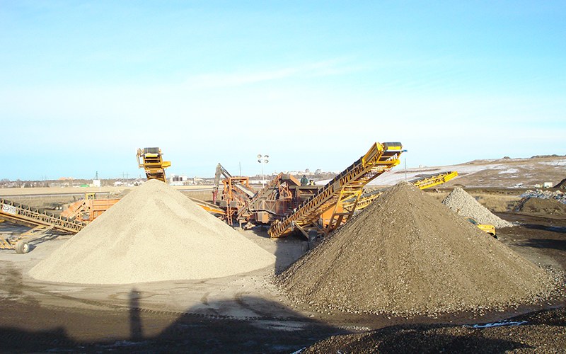 crushers-sand-and-aggregates-factories
